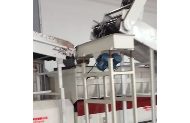 Inovatec Machinery Linnear 진동 연속 마무리 시스템 독일 디자인 연마기 버핑 기계 세부 정보9