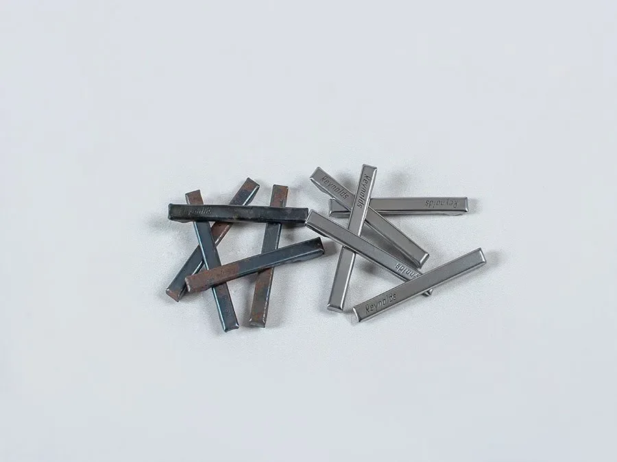 steel pen clips before and after polishing min - Inovatec Machinery INOVATEC 강철 펜 클립 연마 전 및 후
