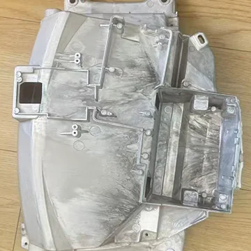 진동 디버링 기계 텀블링 전후의 알루미늄 부품 - 이전