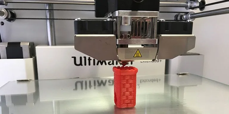3D 프린팅 부품 후처리 공정 예