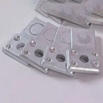 바렐 연마 후 알루미늄 절삭 부품 표면