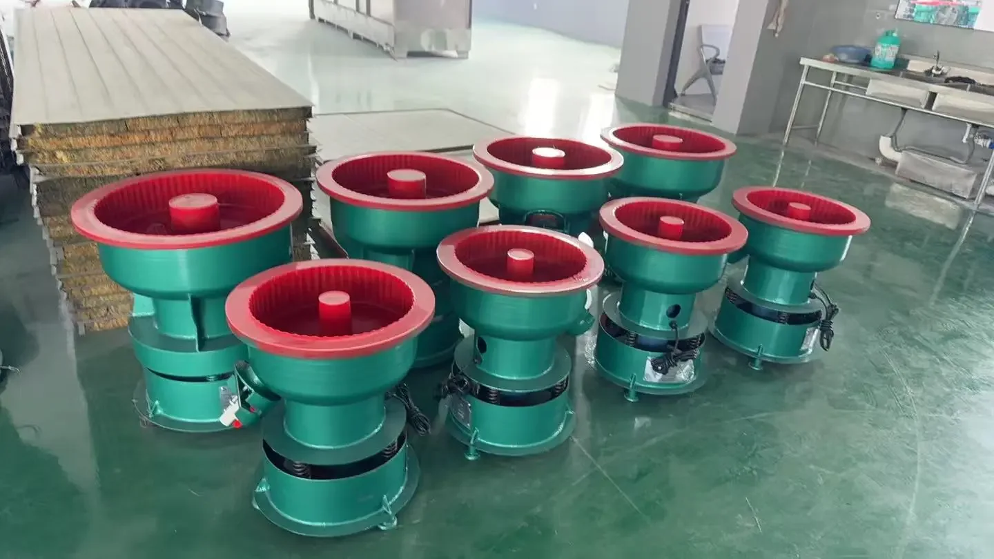 Inovatec Machinery ZHM 금속 부품 디버링 및 연마를 위한 경제적인 진동 텀블러