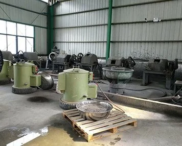 4. Vibratory polishing and washing - Inovatec Machinery 진동식 광택 및 세척 공정